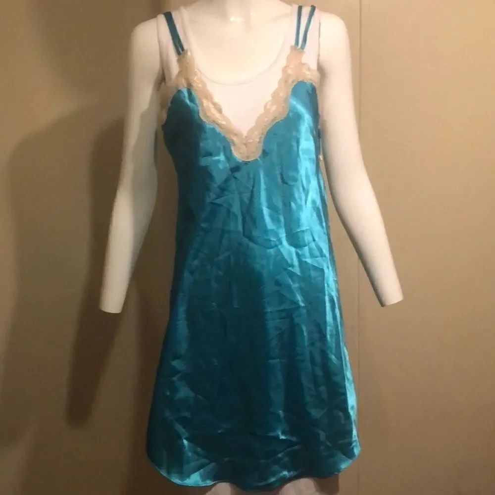 Rene’ Rofe’  Lingerie 